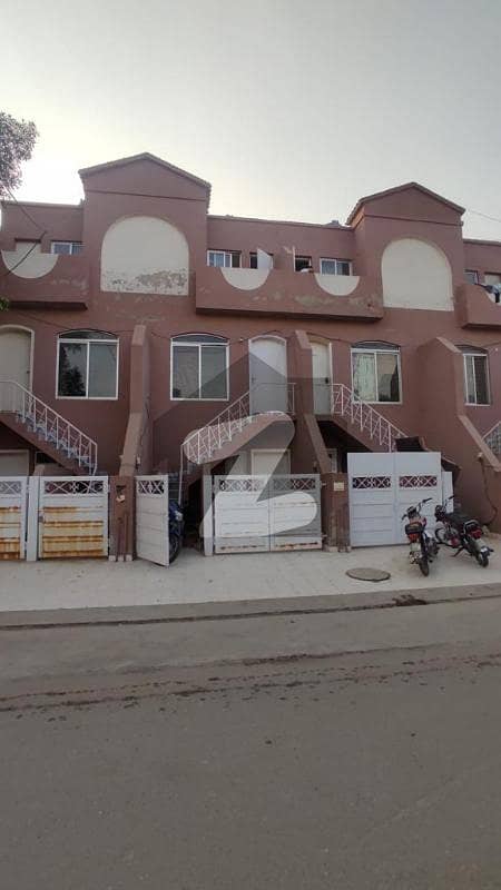 ایڈن آباد ایکسٹینشن ایڈن لاہور میں 2 کمروں کا 3 مرلہ بالائی پورشن 33 لاکھ میں برائے فروخت۔