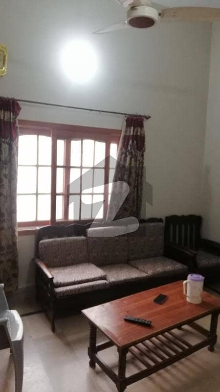 اختر کالونی جمشید ٹاؤن کراچی میں 5 کمروں کا 3 مرلہ مکان 2.1 کروڑ میں برائے فروخت۔