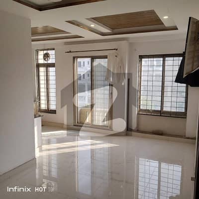 Non Furnished 1 Bedroom Flat Available For Rent