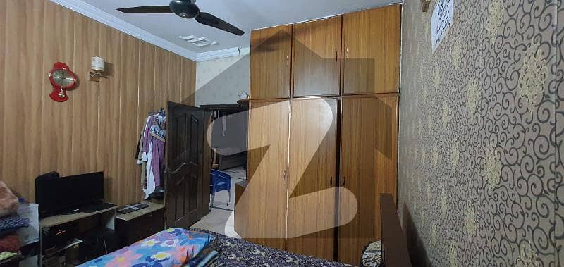 اعظم گارڈنز لاہور میں 4 کمروں کا 5 مرلہ مکان 1.6 کروڑ میں برائے فروخت۔