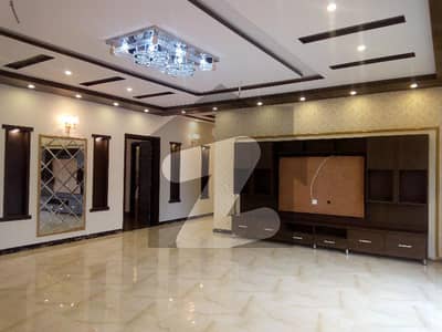 1 Kanal Brand New House for Rent in NFC