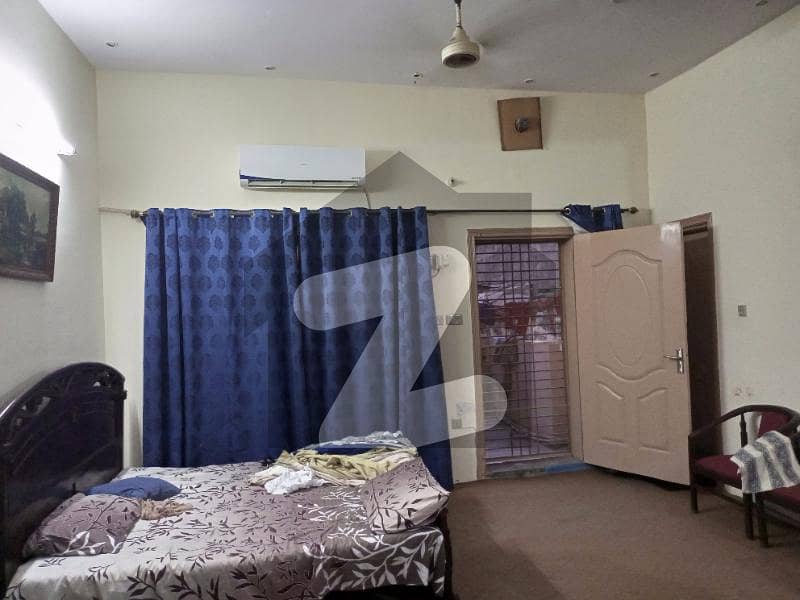 راول ٹاؤن اسلام آباد میں 1 کمرے کا 2 مرلہ کمرہ 16 ہزار میں کرایہ پر دستیاب ہے۔