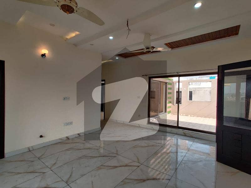 1 Kanal Upper Portion For Rent In DHA Phase 6