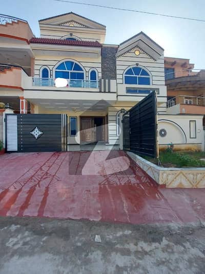 35x70 Beautiful House For Sale In G13