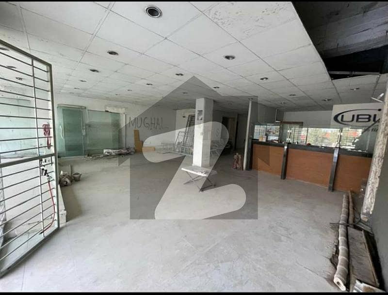Commercial Hall +basement On Emporium Rd Very Hot Location Near Brands For Rent