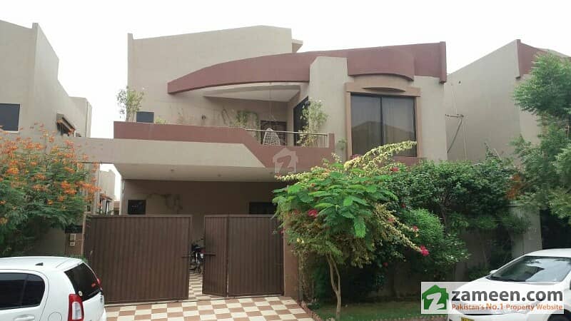 نیوی ہاؤسنگ سکیم کارساز روڈ نیوی ہاؤسنگ سکیم کارساز کراچی میں 5 کمروں کا 14 مرلہ مکان 10.5 کروڑ میں برائے فروخت۔