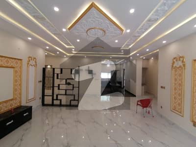 Ideal Prime Location Lower Portion Is Available For rent In New Multan