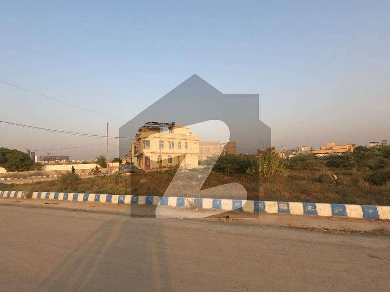 Prime Location Gulshan-e-Roomi Residential Plot For Sale Sized 120 Square Yards