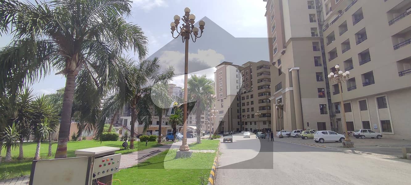 1545 Square Feet Flat Is Available In Zarkon Heights