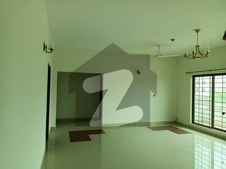 Well Built 10 Marla 3 Beds Flat For Rent In Askari 11 Sector A Lahore.