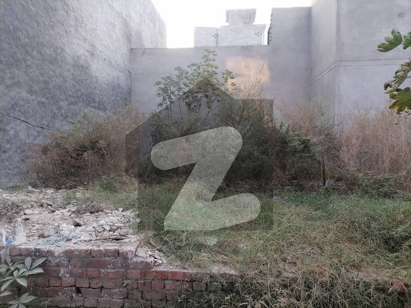 ال۔غنی گارڈن فیز۳ الغنی گارڈن جی ٹی روڈ لاہور میں 3 مرلہ رہائشی پلاٹ 21 لاکھ میں برائے فروخت۔