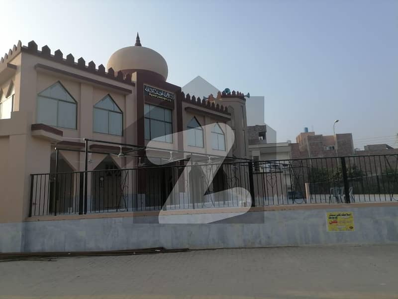 4.5 Marla Residential Plot Ideally Situated In Ghalib City