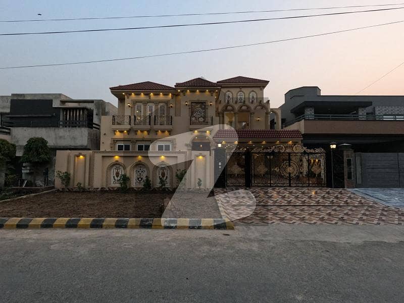 1 Kanal House For sale In Valencia - Block C1 Lahore