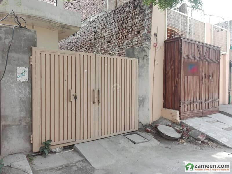 House Is Available For Sale Canal Point Housing Scheme, Harbanspura