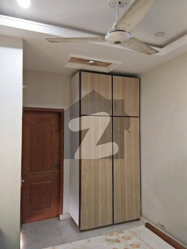 جوبلی ٹاؤن ۔ بلاک ڈی جوبلی ٹاؤن لاہور میں 2 کمروں کا 10 مرلہ زیریں پورشن 30 ہزار میں کرایہ پر دستیاب ہے۔