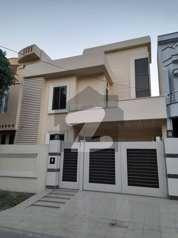10 Marla Brand New House Available For Rent A-2 Block Wapda Town Gujranwala
