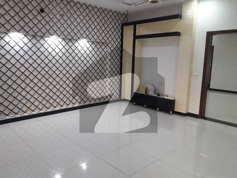 8 Marla Used House For Sale In Umar Block Bahria Town Lahore