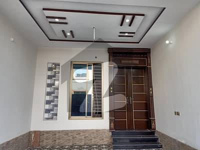 House Of 8 Marla For rent In Shadman Colony