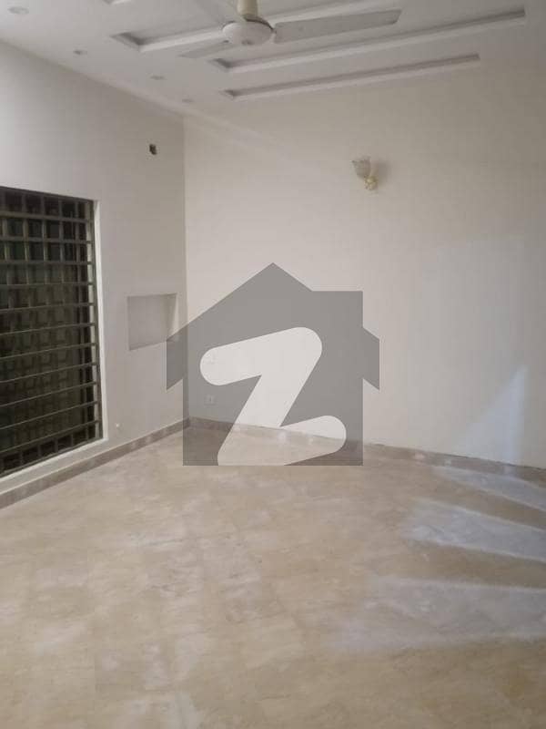 10 Marla Lower Portion Available For Rent Available In Walk Land Housing Society Lahore
