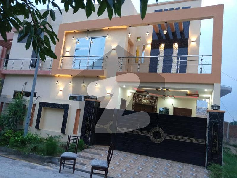 10 Marla Brand New House For Sale In New Lahore City