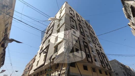 Ideally Located Flat Of 1500 Square Feet Is Available For sale In Karachi