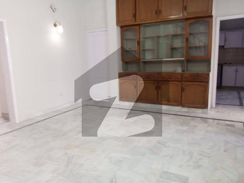 I-8 One Kanal Triple Storey House In Investor Price.