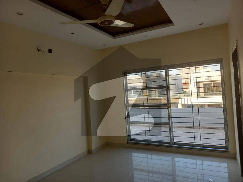 10 Marla House In Very Low Budget For Sale In Dha Phase 1 P