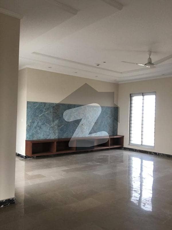 DHA Phase-7 Block-W One Kanal House for Rent