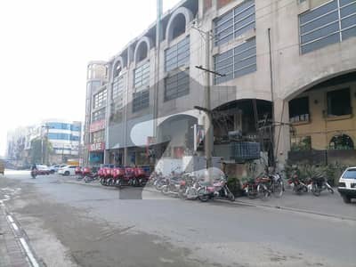 Ideally Located Shop Of 225 Square Feet Is Available For sale In Faisalabad