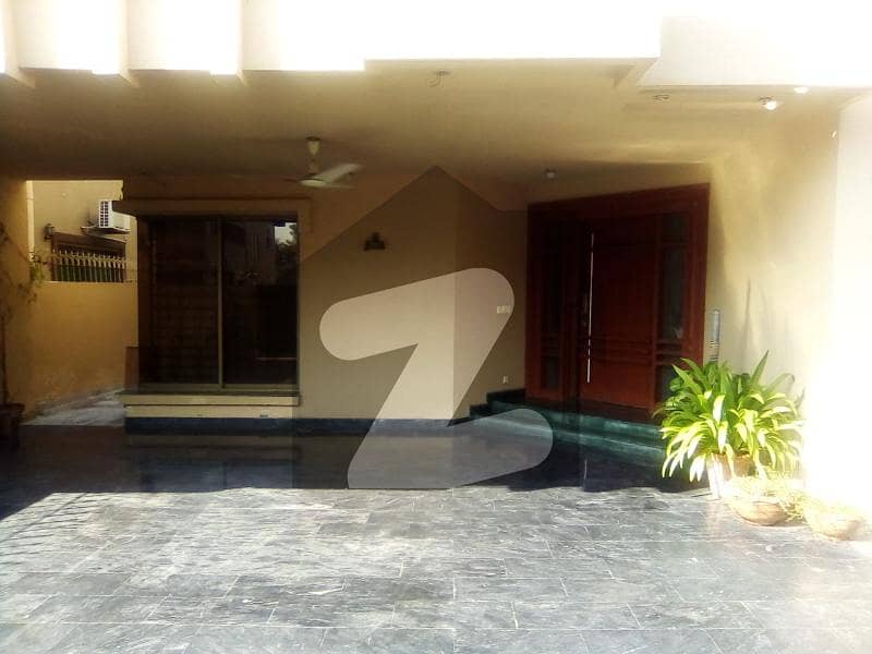 Upper Portion Available For Rent In Dha Phase 8 - Air Avenue Block P