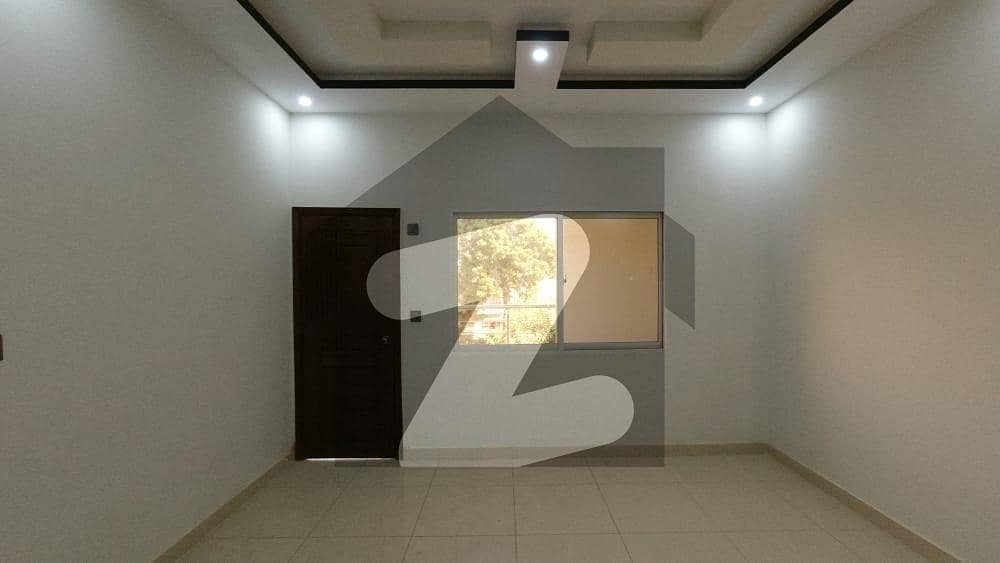Flat In PECHS Block 6 Sized 1500 Square Feet Is Available