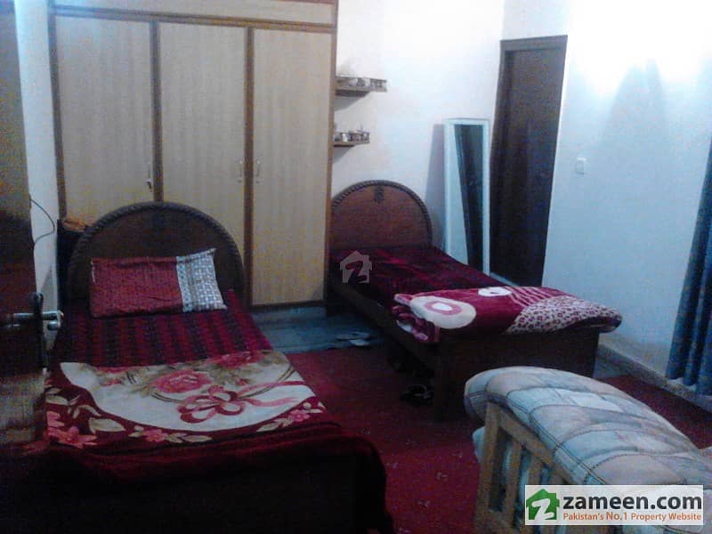 Girls Hostel Room For Rent Girls Hostel Room For Rent