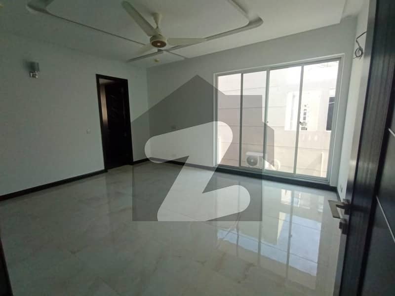 1 Kanal House In DHA Phase 1 - Block H For rent