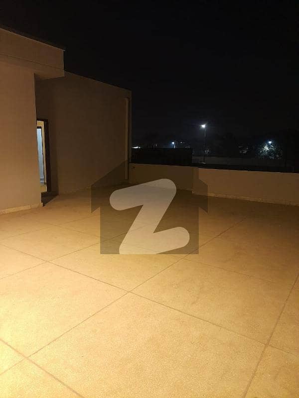 1 Kanal 6 Bedrooms Beautiful House is Available for Sale In PAF Falcon complex Lahore