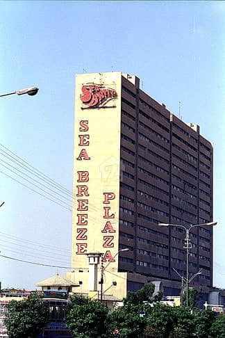 Sea Breeze Plaza For Shahra-e-faisal Huge Apartment For Sale
