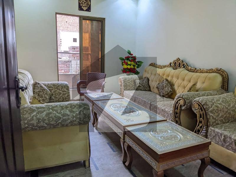 شالیمار لنک روڈ لاہور میں 3 کمروں کا 3 مرلہ مکان 85 لاکھ میں برائے فروخت۔