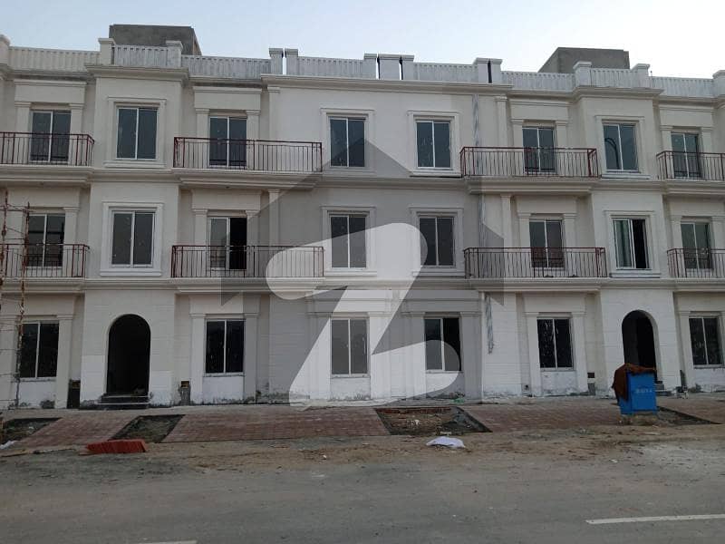 بحریہ آرچرڈ فیز 4 بحریہ آرچرڈ لاہور میں 2 کمروں کا 5 مرلہ فلیٹ 70 لاکھ میں برائے فروخت۔