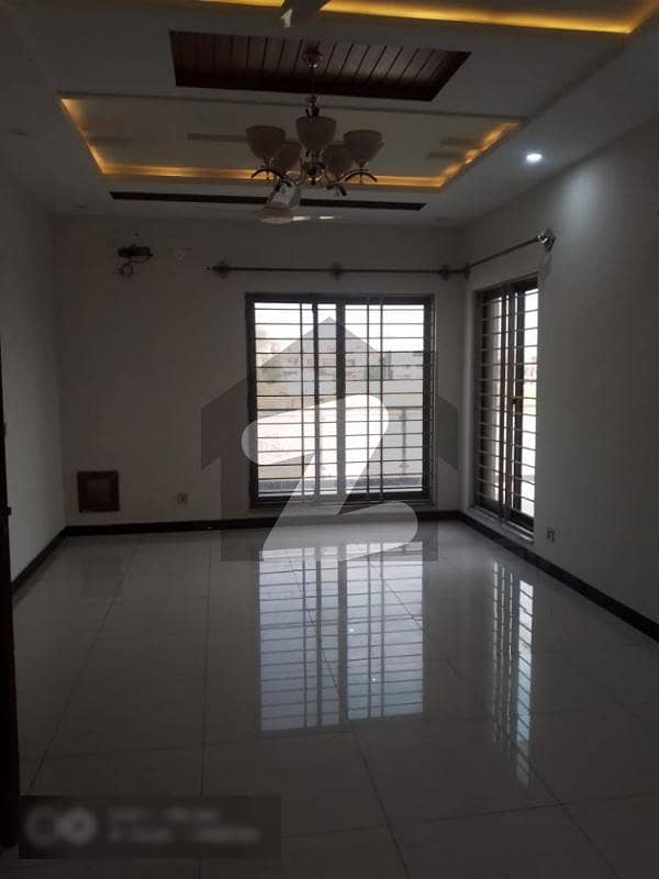 7 MARLA GROUND PORTION  FOR RENT IN G13/2