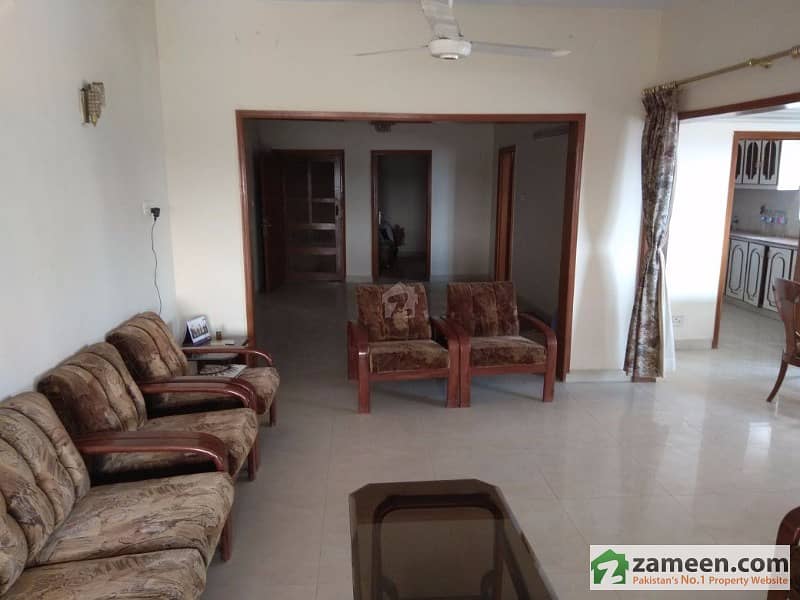 3 Bed D/D 2100 Sq Feet 6th Floor PNS Karsaz Royal Apartment Flat For