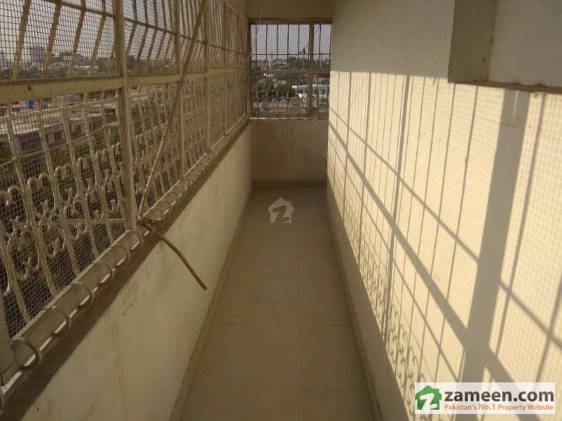 3 Bed D/D 2100 Sq Feet 6th Floor PNS Karsaz Royal Apartment Flat For Sale Karsaz, Faisal