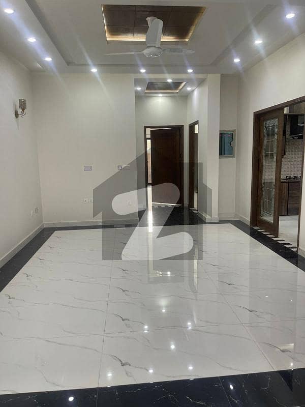 Paragon City Imperial One Block Brand New Upper Portion Available For Rent Lower Locked