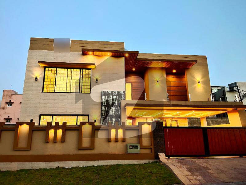 Vip Designer Villa At Outstanding Location