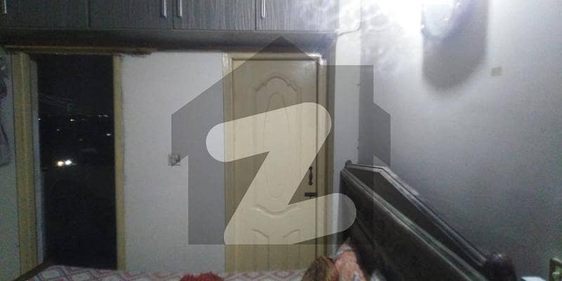 ناظم آباد کراچی میں 2 کمروں کا 2 مرلہ فلیٹ 50 لاکھ میں برائے فروخت۔