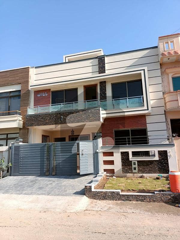 30x60 Brand New House For Sale In G13