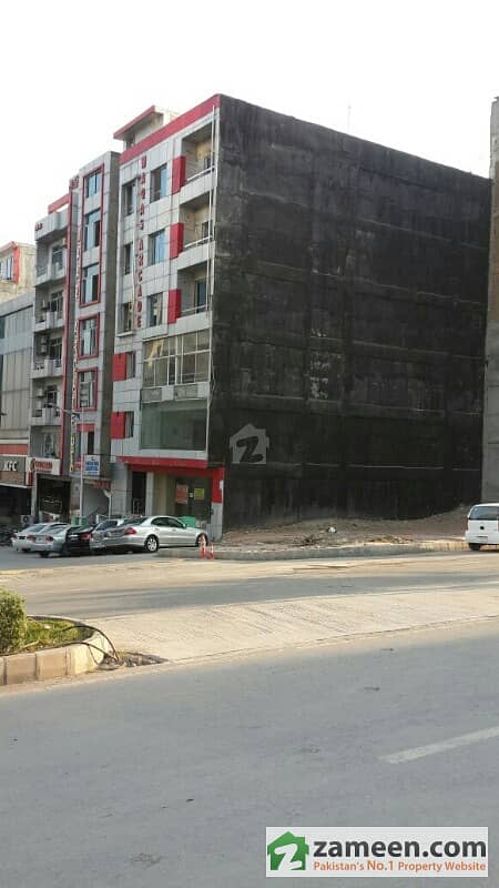 Waqas Arcade - For Sale Plaza next to KFC Civic Centre Bahria Town Waqas Arcade - For Sale Plaza next to KFC Civic Centre Bahria Town