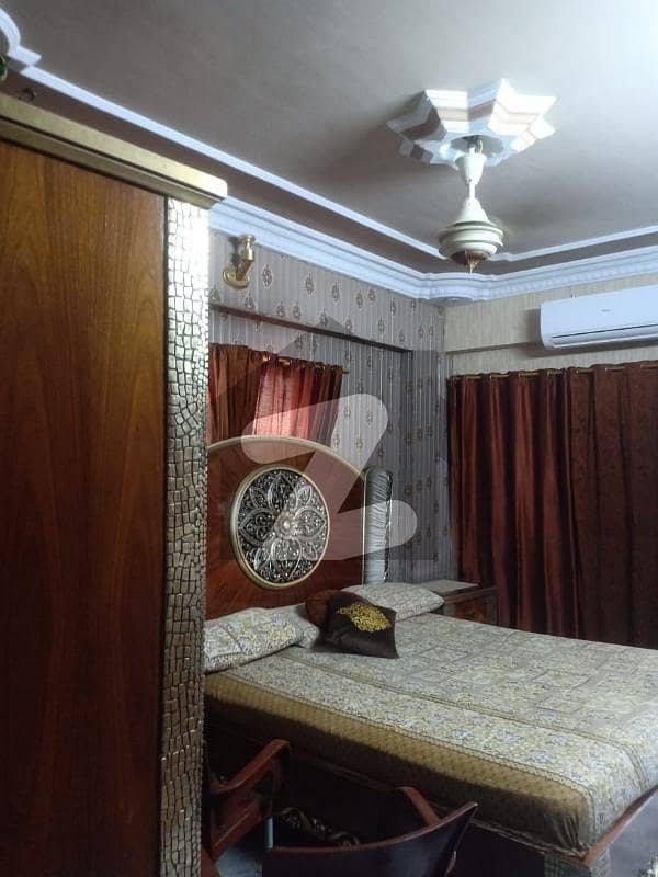 گارڈن ویسٹ کراچی میں 3 کمروں کا 5 مرلہ فلیٹ 1.05 کروڑ میں برائے فروخت۔