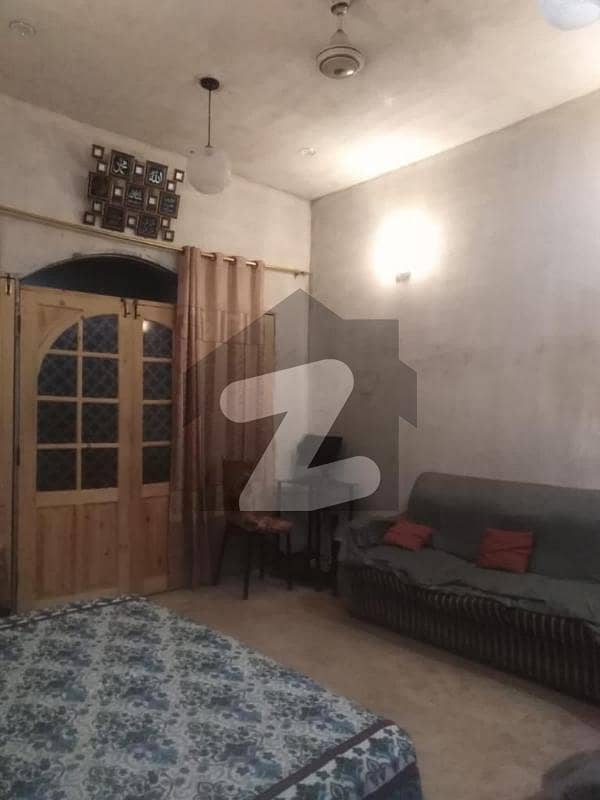 Leased 120 Sq. yards House For Sale MusalmananEPunjab Cooperative Housing Society, Scheme 33