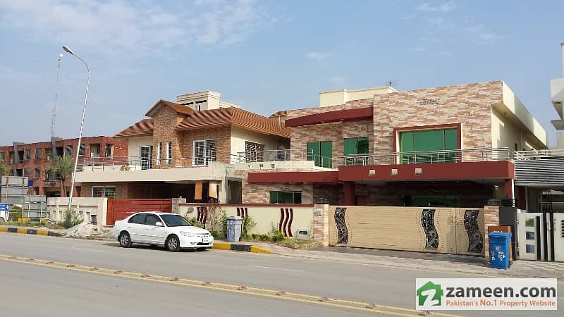 1 Kanal Excellent Solid House In Bahria Town At The Best Location By Direct Owner