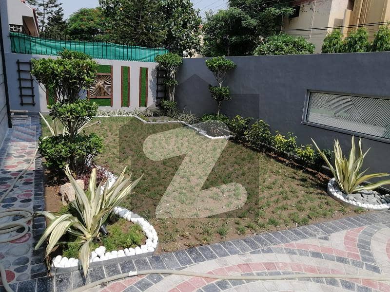 1 Kanal Beautiful Semi Furnished House With Basement Available For Sale In Dha Phase 4