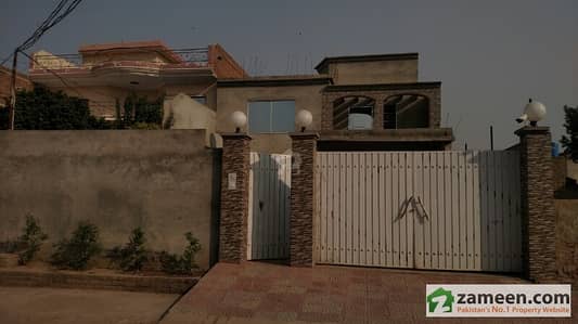 15 Marla New House for Sale - 1 Km From Airport 15 Marla New House for Sale - 1 Km From Airport